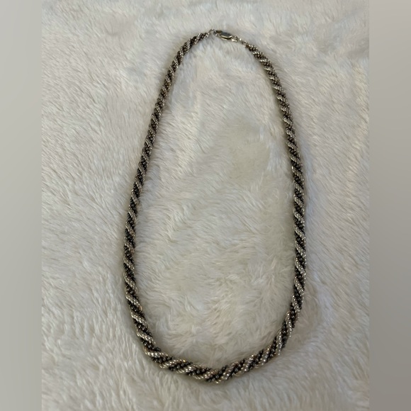 Jewelry - Vintage sterling silver necklace